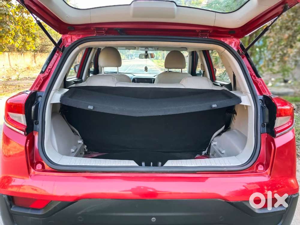 Mahindra Xuv300 W6, 2023, Petrol