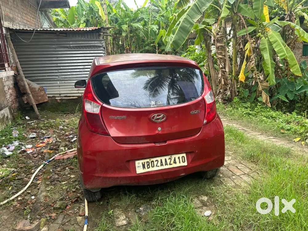 Hyundai Eon Magna + 2013 Petrol Manual