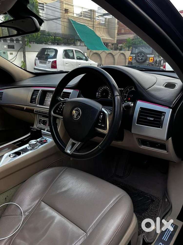 Jaguar Xf 2014 Diesel Well Maintained