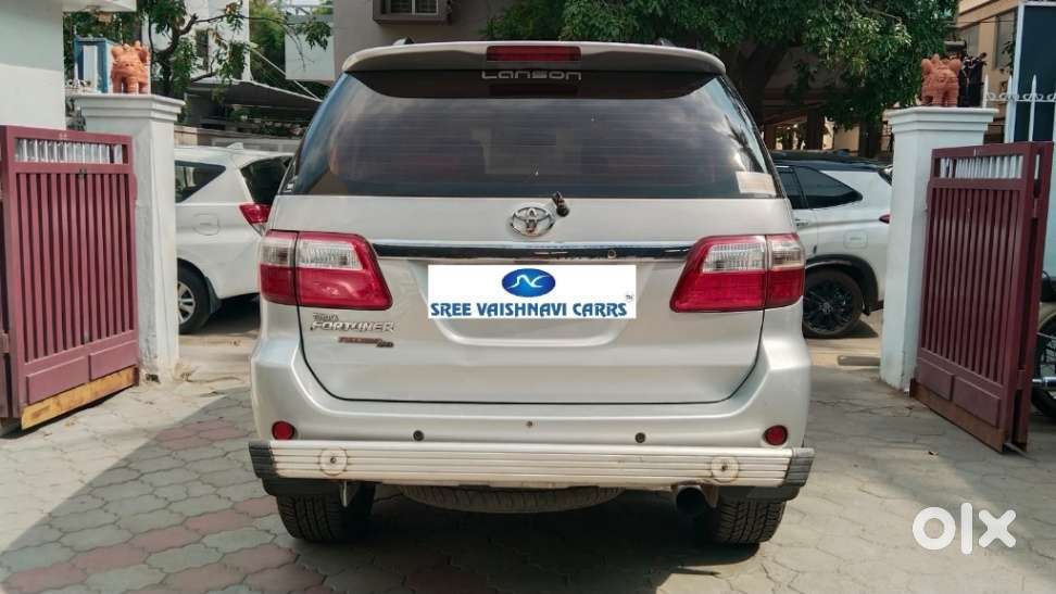 Toyota Fortuner 3.0 4x4 Manual, 2010, Diesel