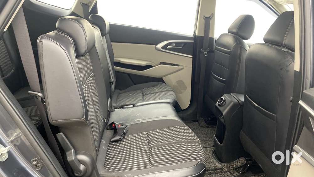 Kia Carens 1.4 Prestige 7 Str, 2022, Petrol