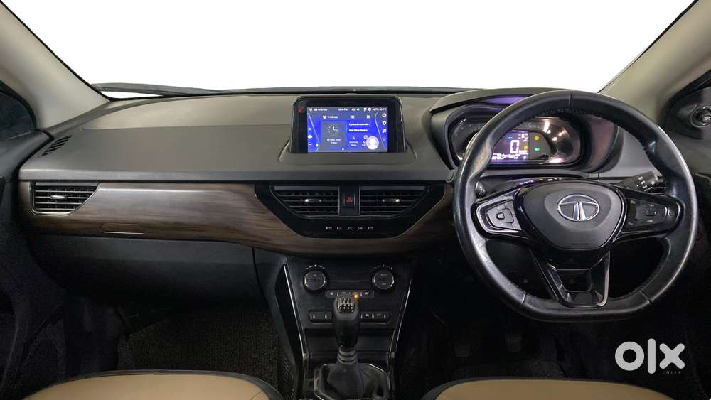 Tata Nexon Xz Plus Luxs Kaziranga, 2022, Petrol