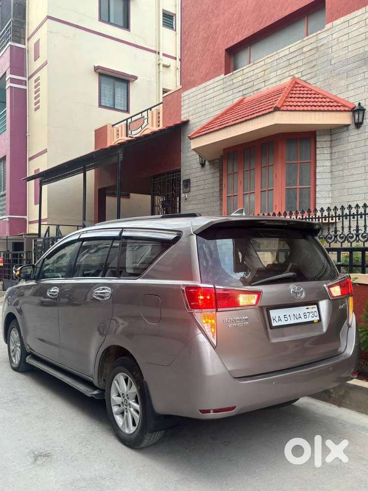 Toyota Innova Crysta 2.4 G Mt, 2016, Diesel