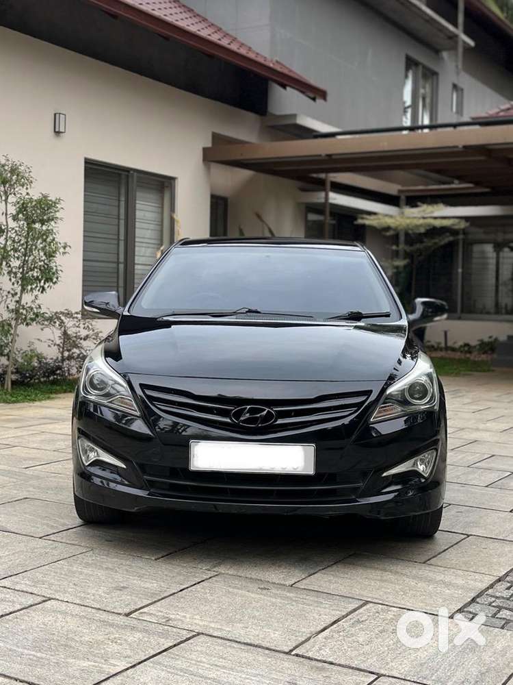 Hyundai Verna 2016