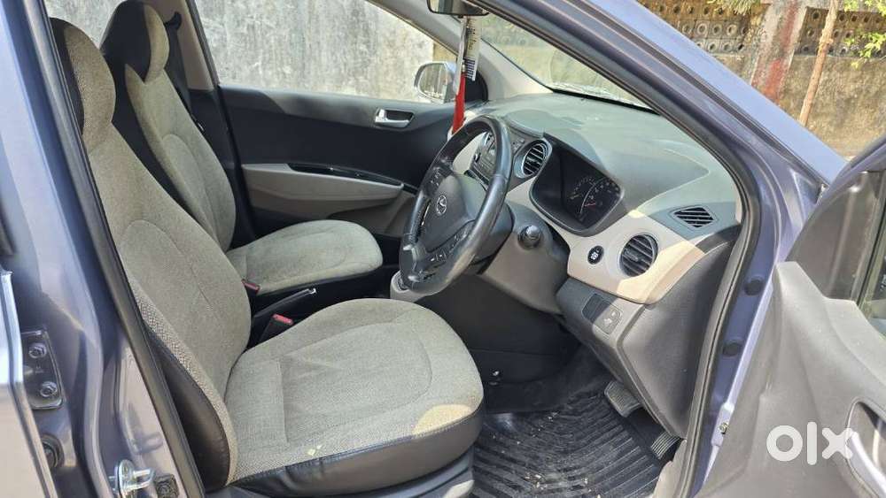 Hyundai I10 Asta At, 2017, Petrol