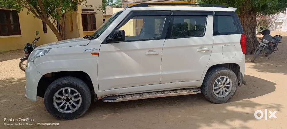 Mahindra Tuv 300 Diesel 2017 Variant