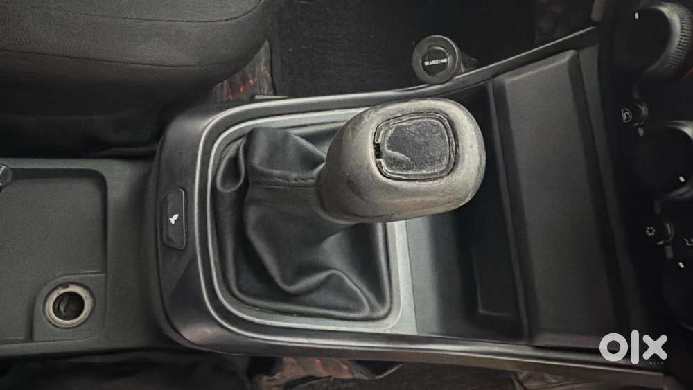Tata Altroz 1.2 Xe, 2020, Petrol