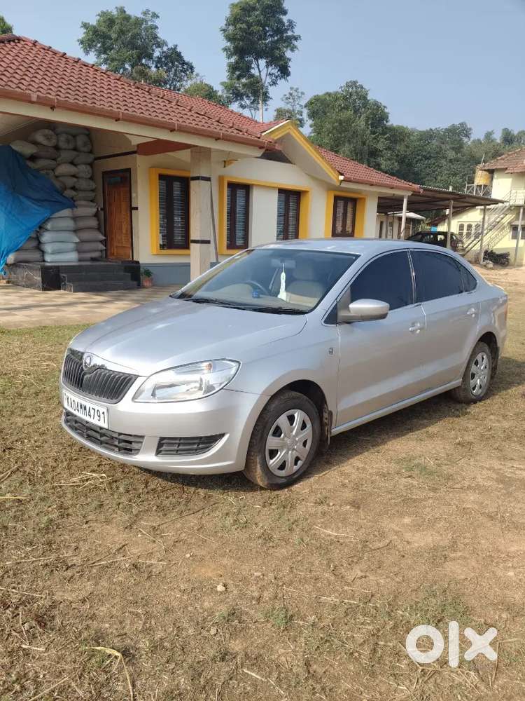 Skoda Rapid 2013 Petrol Well Maintained
