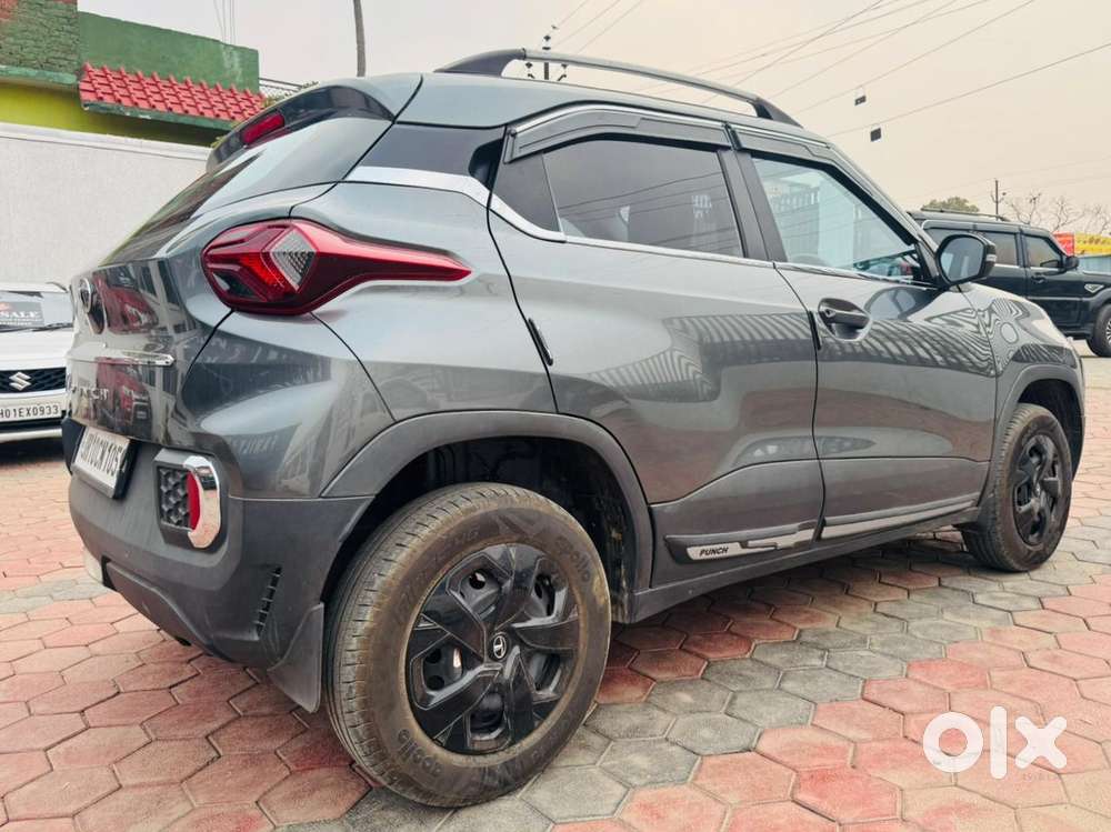 Tata Punch, 2022, Petrol