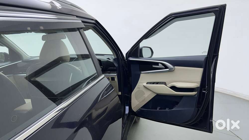 Kia Carens 1.4 Luxury Plus 6 Str, 2022, Petrol
