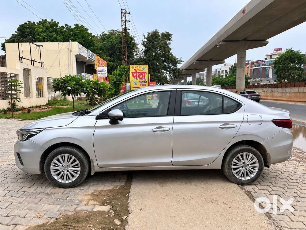 Honda City 1.5 V 5th Gen I-vtec Mt, 2022, Petrol