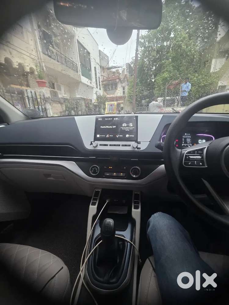 Kia Carens 1.4 Luxury 2026