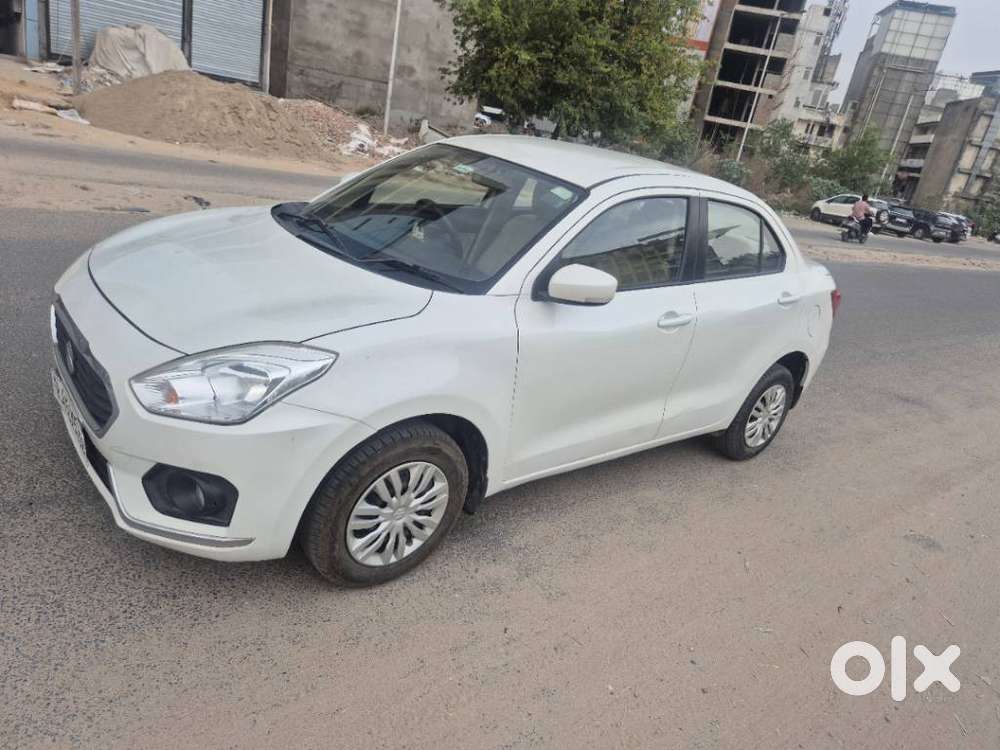 Maruti Suzuki Dzire 1.2 Vxi Amt, 2020, Petrol