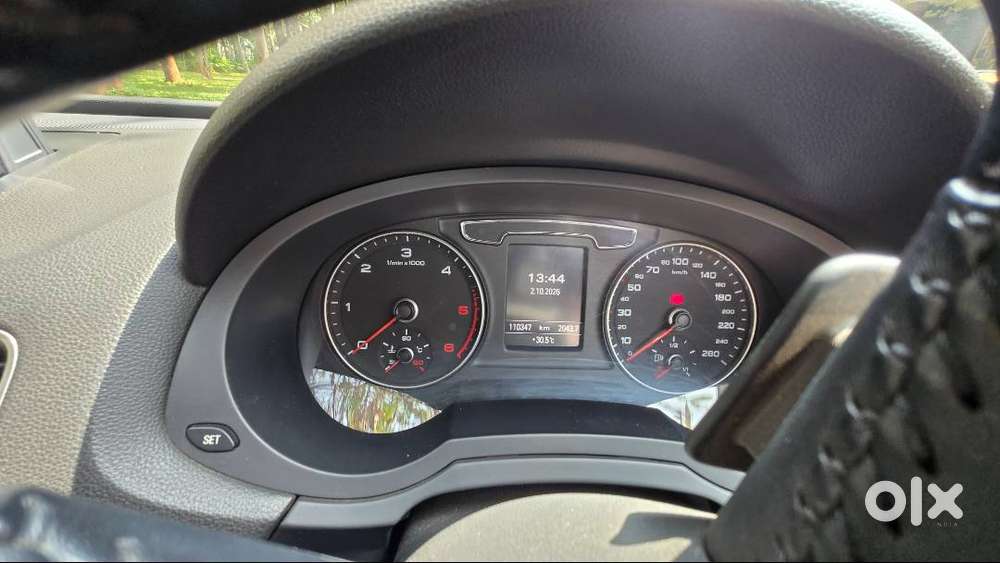 Audi Q3 Red..brand New Condition
