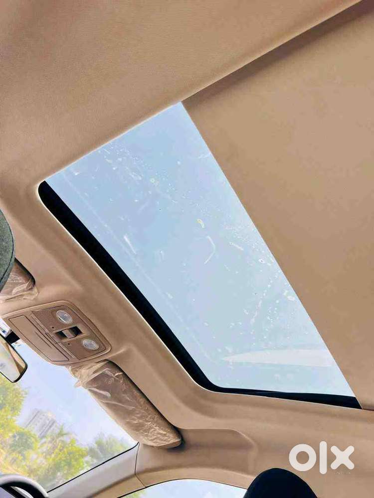 Mahindra Xuv700 2.2 Ax 5 Diesel At 7 Str, 2023, Diesel