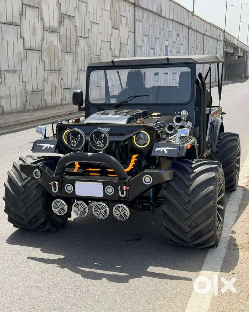 Fully Modified Monster Tyre Jeep