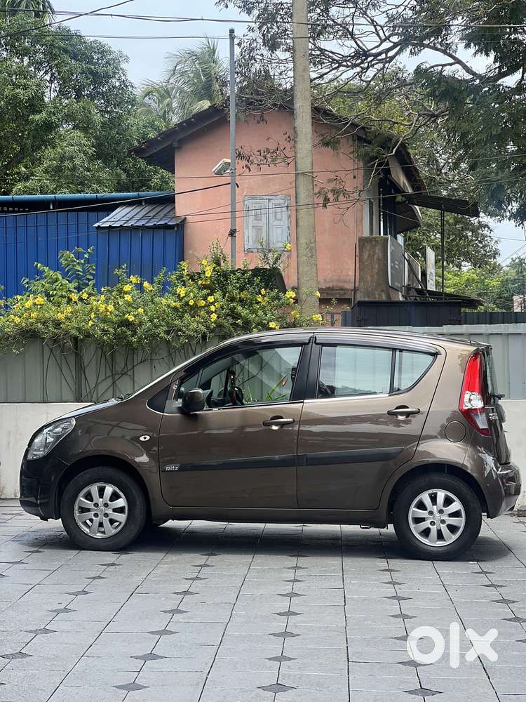 Maruti Suzuki Ritz Zxi Abs, 2010, Petrol