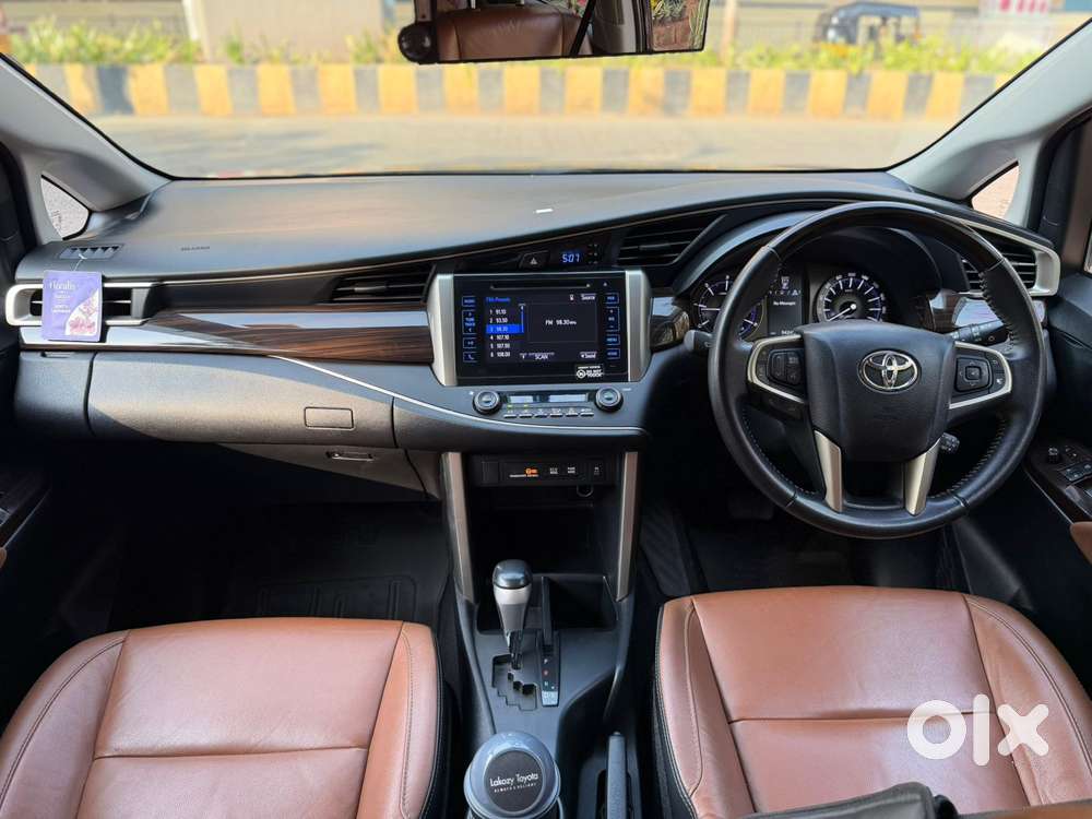 Toyota Innova Crysta 2.8z Automatic, 2018, Diesel
