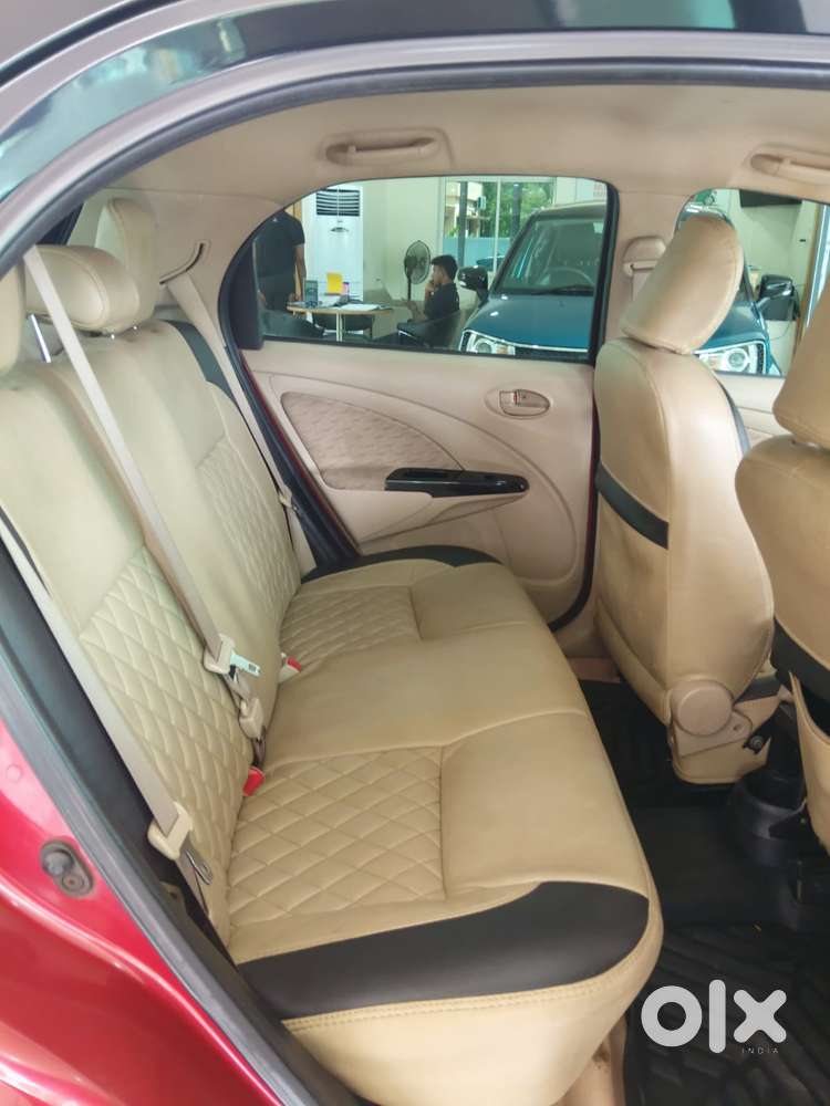Toyota Etios Liva Vxd Dual Tone, 2019, Diesel