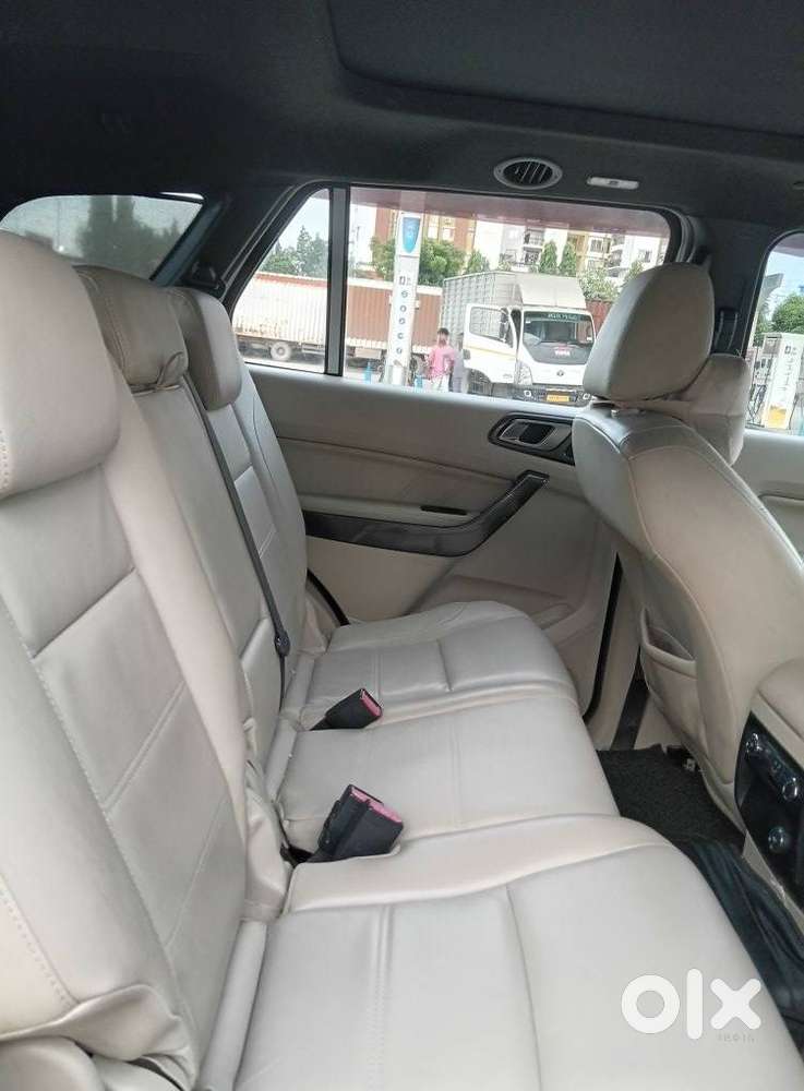 Ford Endeavour 3.2 Titanium 4x4 At, 2019, Diesel