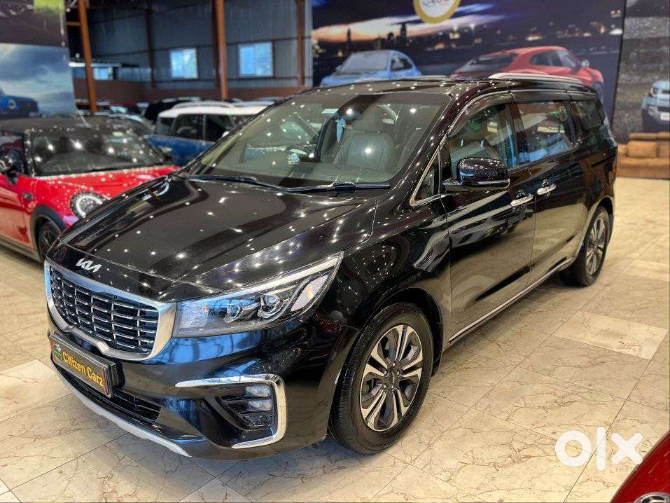Kia Carnival Limousine Plus 7 Str, 2022, Diesel