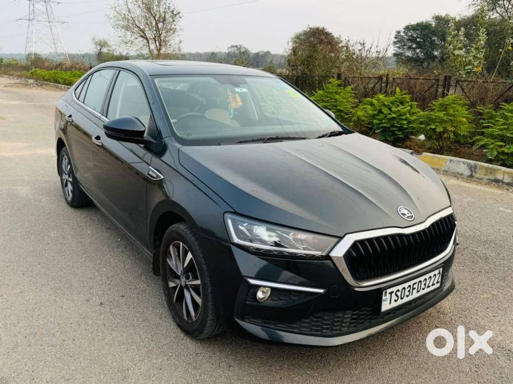 Skoda Slavia Style 1.5l Tsi Mt, 2022, Petrol