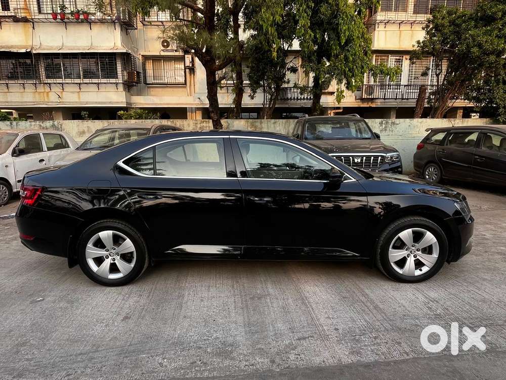 Skoda Superb Style 1.8 Tsi At, 2018, Petrol