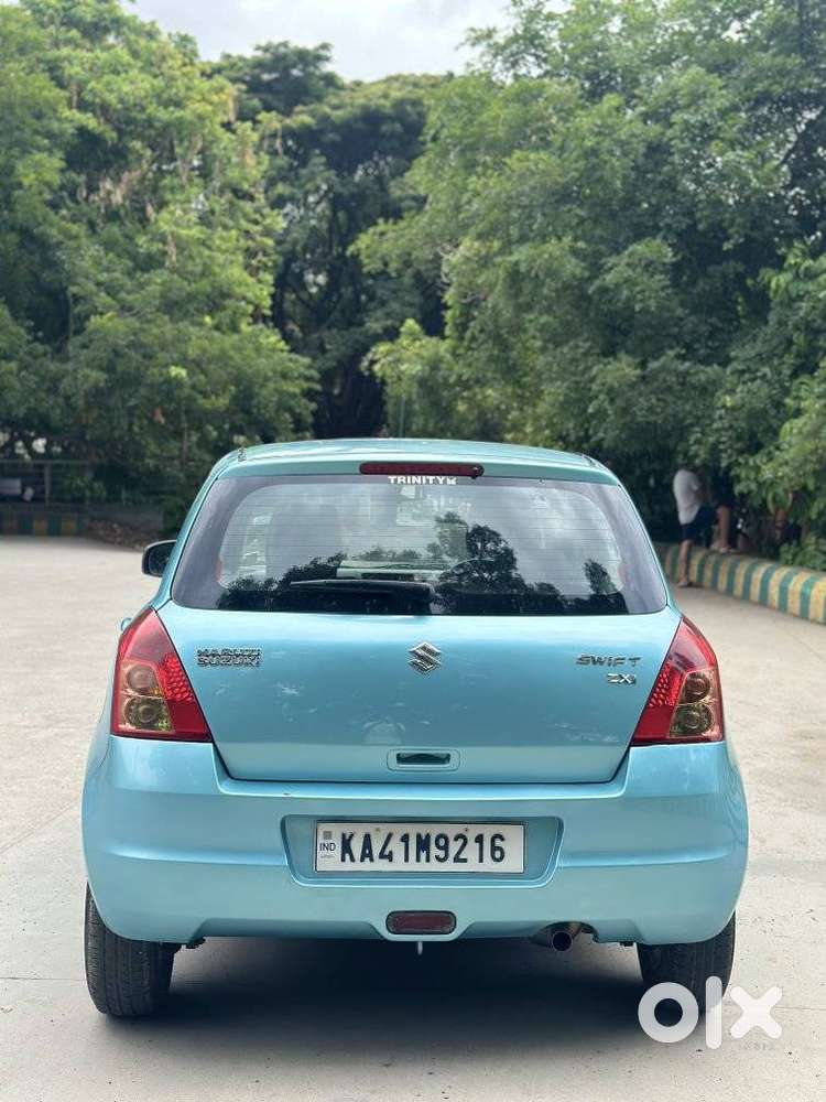 Maruti Suzuki Swift Vvt Zxi, 2009, Petrol