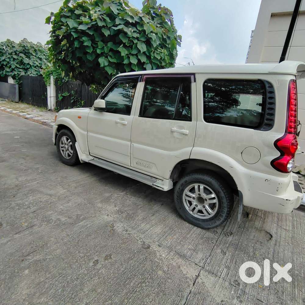 Mahindra Scorpio 2011