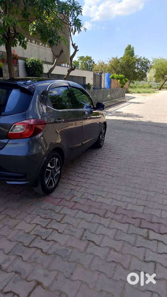 Tata Tiago Xz Plus Dual Tone, 2020, Petrol