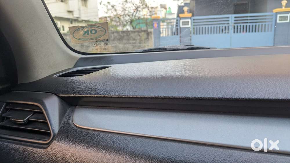 Maruti Suzuki Swift Amt Vxi, 2018, Petrol