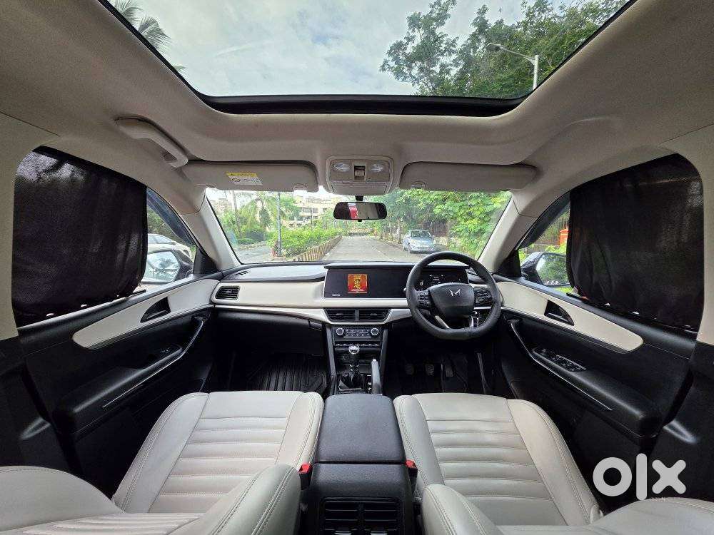 Mahindra Xuv700 2.2 Ax 5 Diesel Mt 7 Str, 2024, Diesel