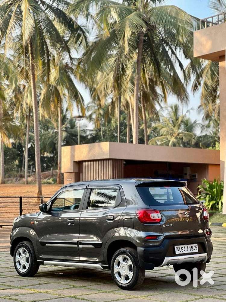 Maruti Suzuki S-presso Vxi Plus Amt, 2020, Petrol