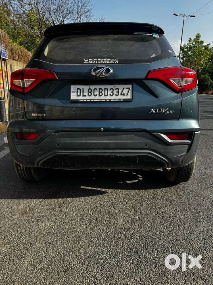 Mahindra Xuv300 2022 Petrol Well Maintained