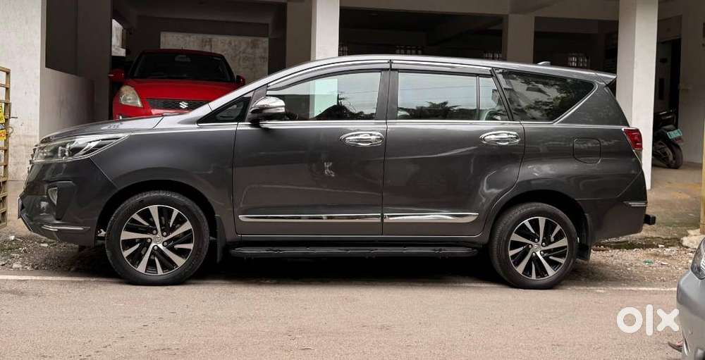 Toyota Innova Crysta 2.4 Z 7 Str, 2022, Diesel