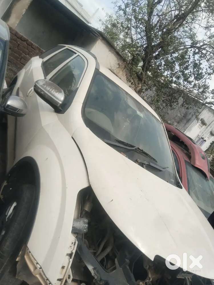 Mahindra Xuv500 Diesel 2012