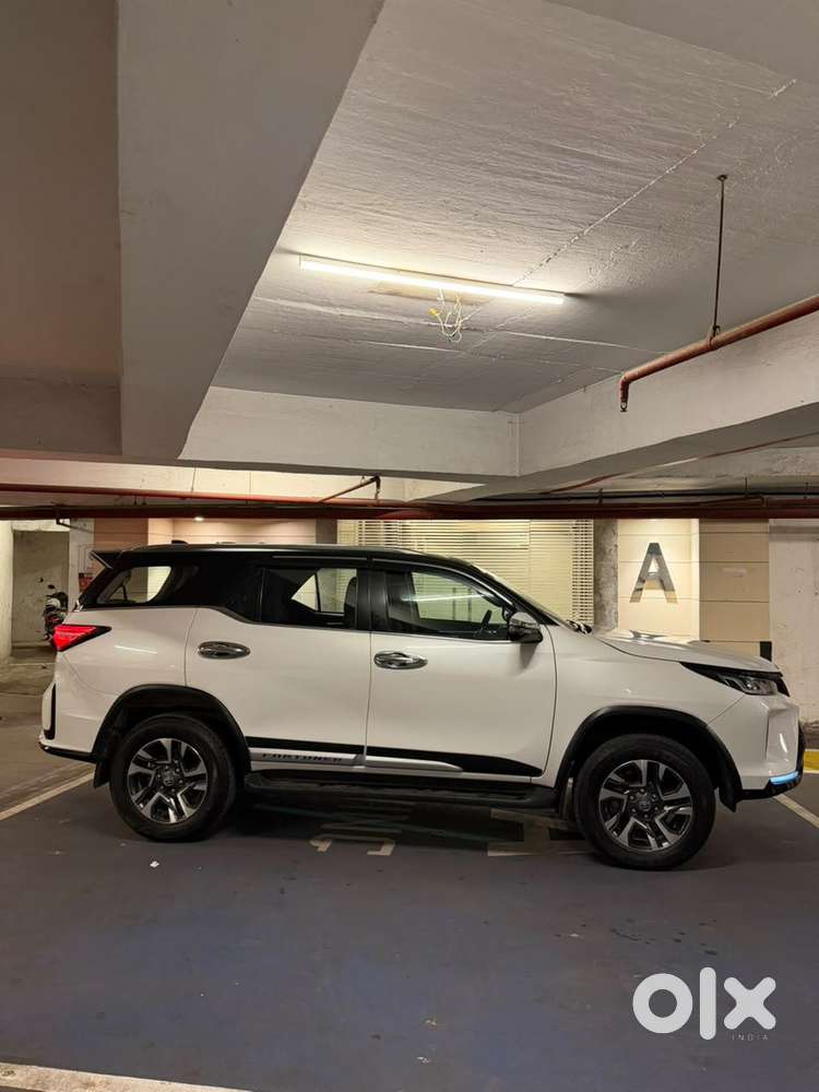 Toyota Fortuner Legender 4x2 At 2.8, 2024, Diesel
