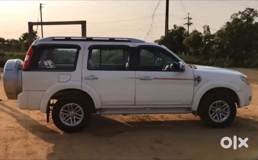 Ford Endeavour At