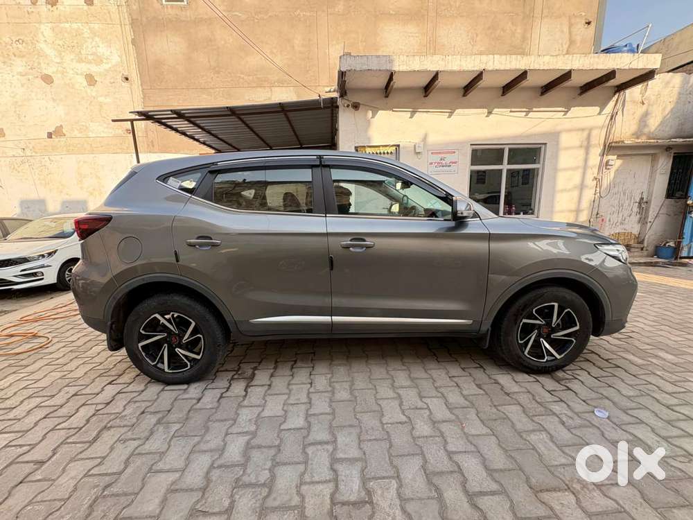 Mg Astor Shine 1.5 Mt (ivory), 2024, Petrol