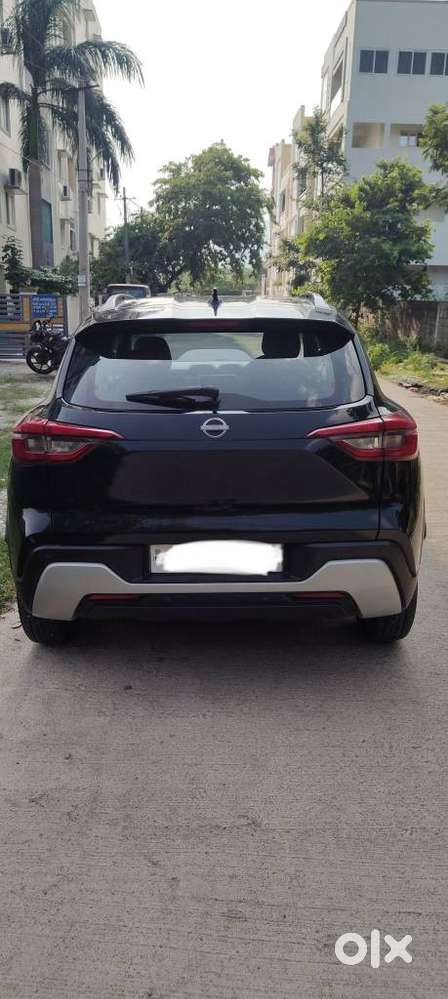 Nissan Magnite 1.0 Xv Premium Turbo Cvt (o), 2023, Petrol