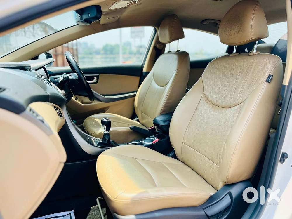 Hyundai Elantra 1.8 Sx Mt, 2014, Petrol