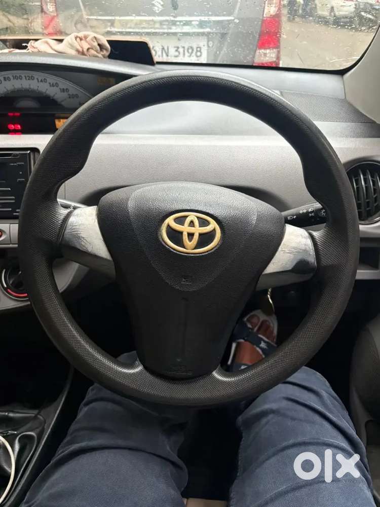 Toyota Etios Liva 2011