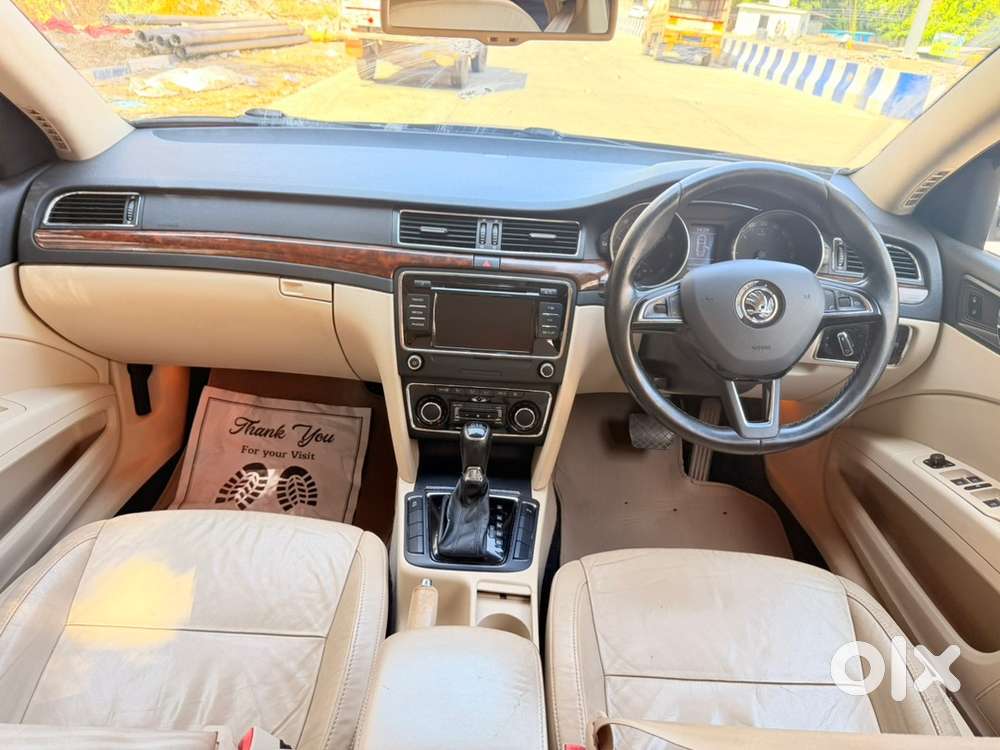 Skoda Superb Petrol 2015