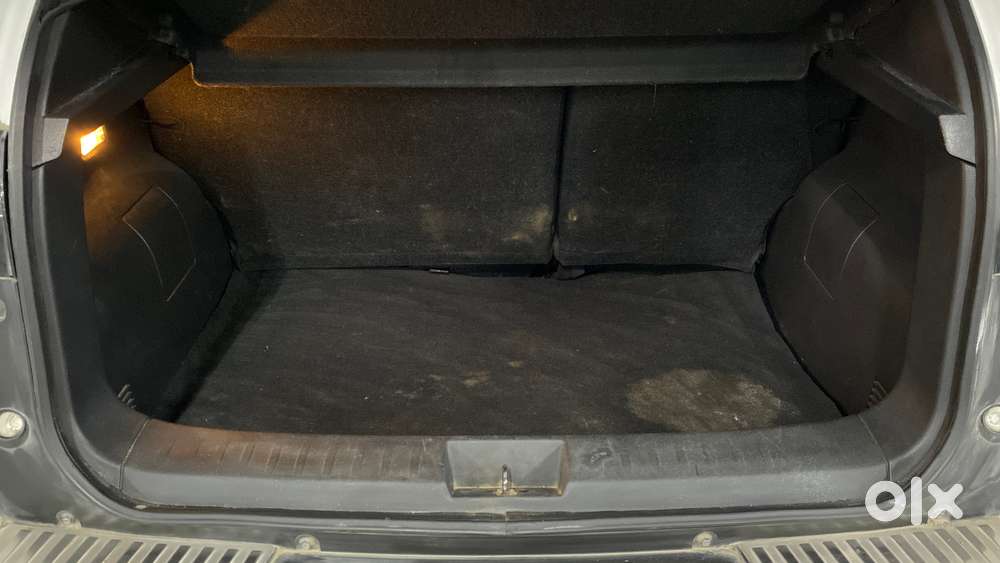 Nissan Magnite 1.0 Xv, 2021, Petrol