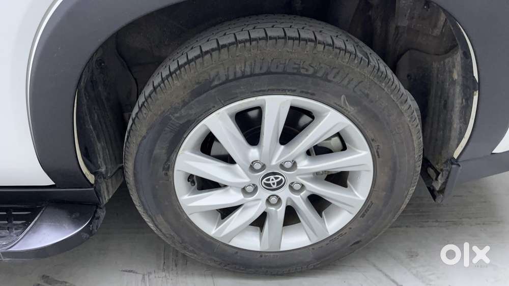 Toyota Innova Hycross 2.0 Gx 8 Str, 2024, Petrol