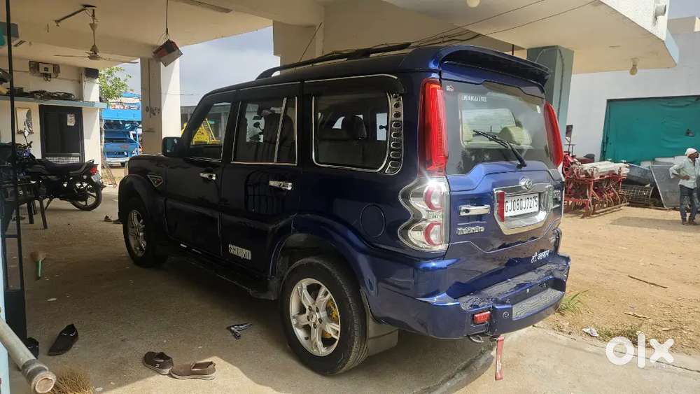 Mahindra Scorpio 2016 Diesel 95000 Km Driven