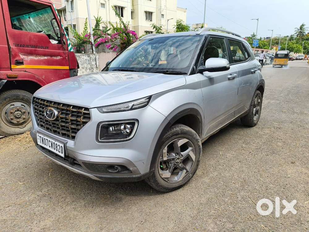Hyundai Venue Petrol 2020