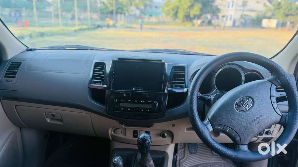 Toyota Fortuner 3.0 4x4 Manual, 2010, Diesel