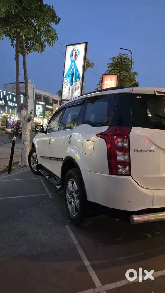 Mahindra Xuv500 2014  A1 Condition  2nd Owner  New Tyres