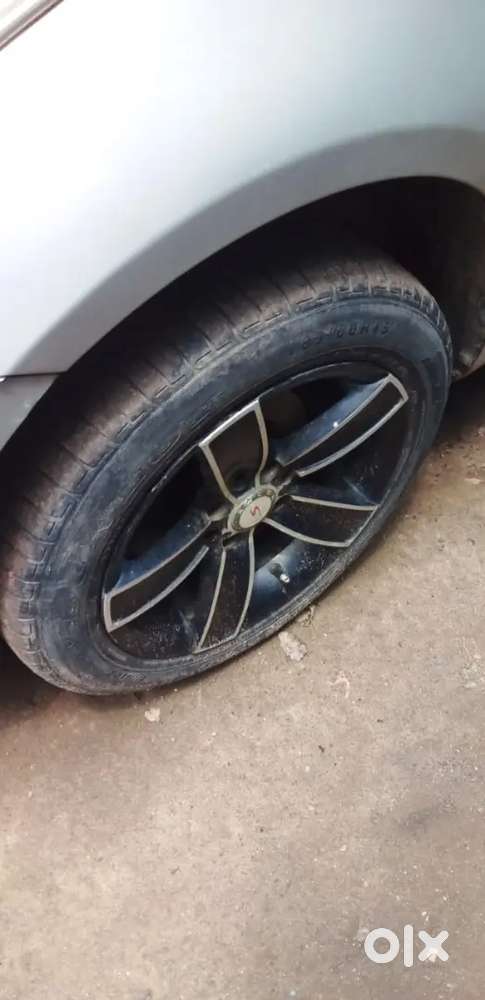 Maruti Suzuki Dzire 2013